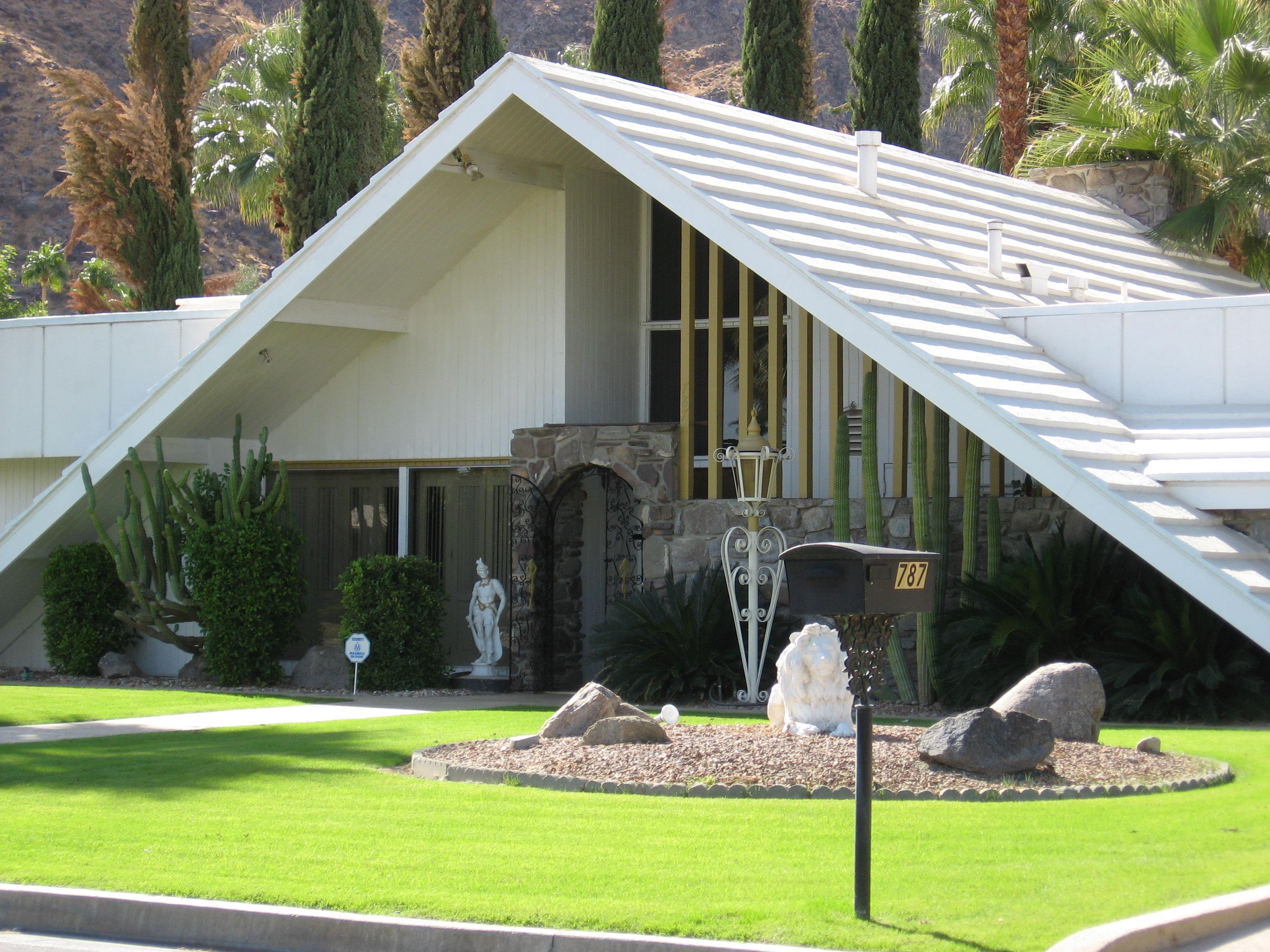 Swiss Miss Style of Mid Century Architecture In Las Palmas Palm Springs