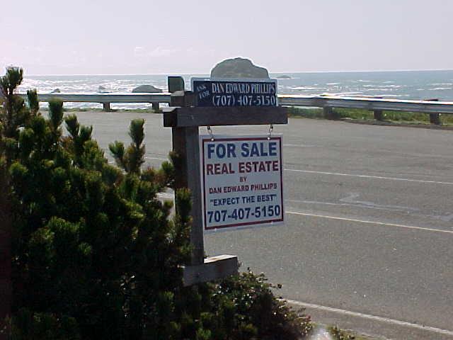 estate sale sign. 4 SALE SIGNS Real Estate