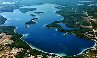 lake long traverse michigan city grand county thee mi waterfront water