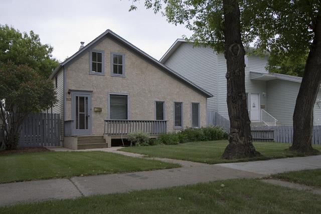 Photos of typical homes in Buena Vista, Saskatoon
