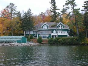 winnipesaukee lake nh governors island estate real renovated gated private