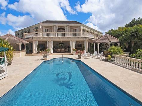 Barbados Luxury, Pool