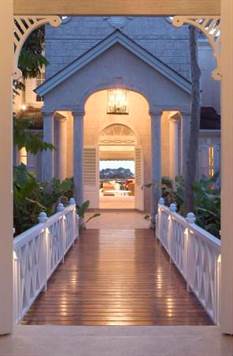 Barbados Luxury, Bridge leading to entrance hall