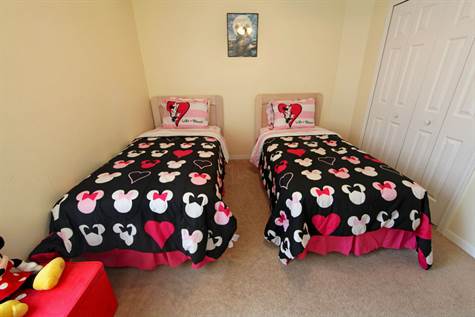 Twin Minnie Bedroom