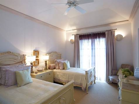Barbados Luxury,   Bedroom for Two With Twin-beds