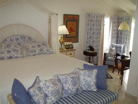 Barbados Luxury,   Master Bedroom 1