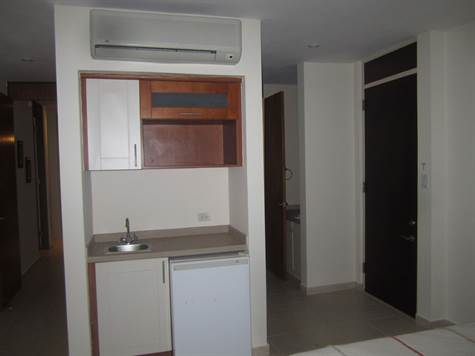  two door two key room allows you a private entrance and kitchenette - ideal for visiting guest