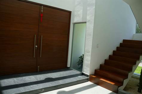 SPACIOUS VILLA for sale in AKUMAL ENTRY HOUSE