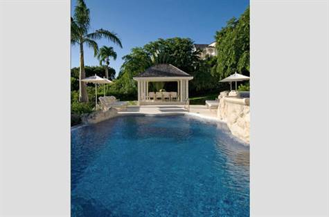 Barbados Luxury,  full shot of pool