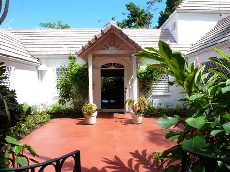 Barbados Luxury, Close-up of Entrance