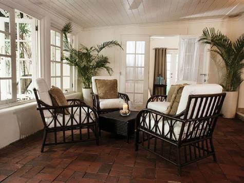 Barbados Luxury Elegant Properties Realty - Lounge Area