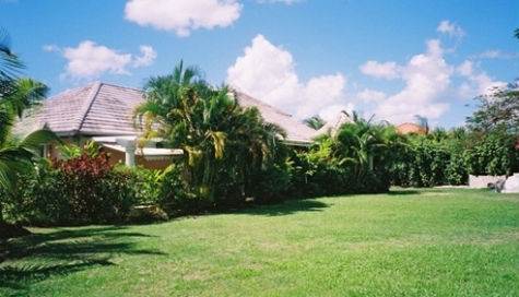 Barbados Luxury,  Garden