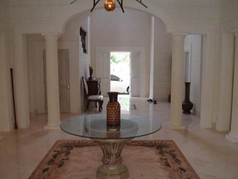 Barbados Luxury,   Entrance Hallway