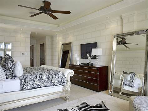 Barbados Luxury,  Master Bedroom with King-sized bed
