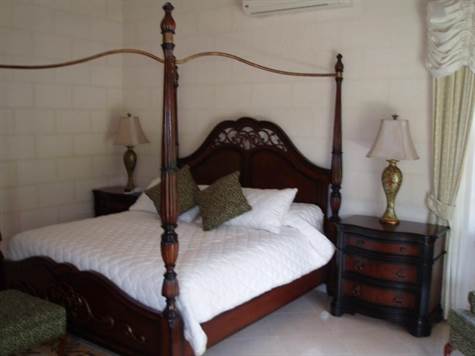 Barbados Luxury,   Side-view of Bedroom with Queen-sized Bed