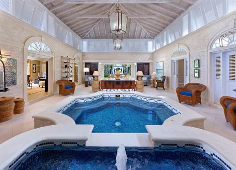 Barbados Luxury, SANDY LANE