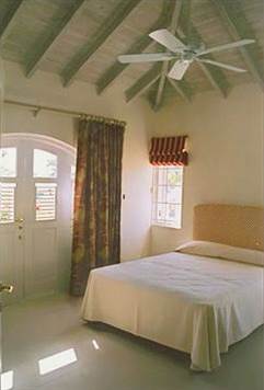 Barbados Luxury, bedroom with queen-sized bed
