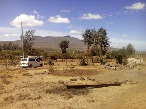 Longonot plots for sale in Kenya
