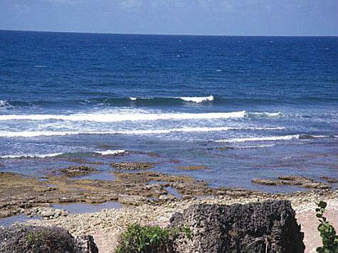Barbados Luxury, Full-shot of Sea on the East