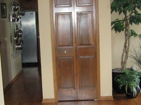 6 PANEL DOORS THROUGHOUT HOME