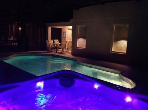 Pool-and-Hot-Tub-at-Night