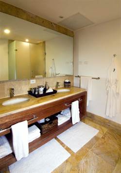 Baño dormitorio secundario - Bathroom second bedroom