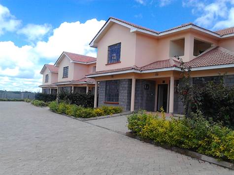 3 BR Houses for sale in Kitengela Nairobi Kenya