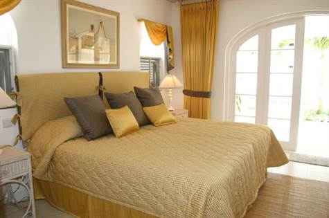 Barbados Luxury,    Master Bedroom 1