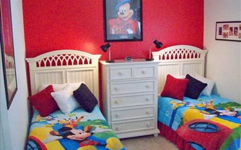 Twin Disney Bedroom