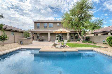 3108 E Ridgewood Ln, Gilbert, Arizona, by Amy Jones Group