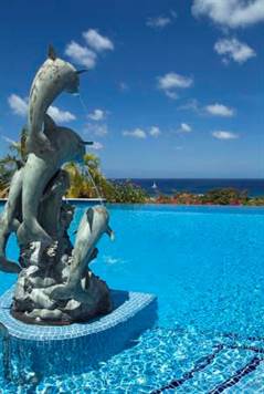 Barbados Luxury, Swimming Pool with sculpted fountain near the center