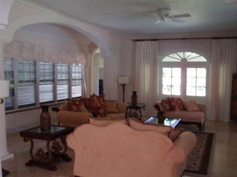 Barbados Luxury,   Full-shot of Lounge (Right)
