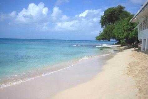 Barbados Luxury,  Long-shot of Beach
