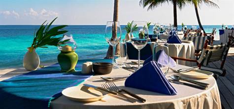 Barbados Luxury,   Restraunt