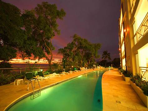 Barbados Luxury,   Long-shot of Swimming Pool