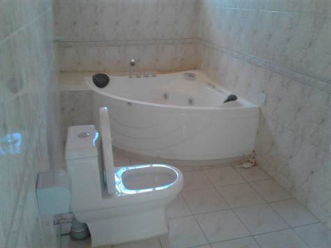 Bathroom of Kitengela Houses for Sale in Kenya