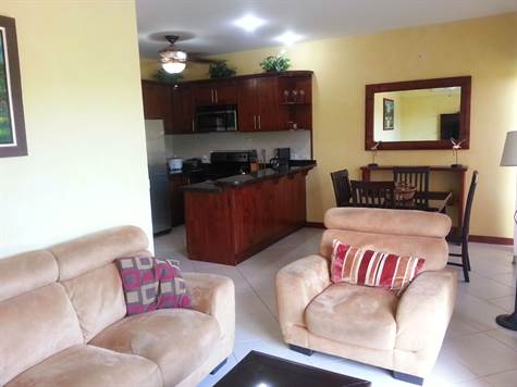 Living and dinning area, wifi, cable, 