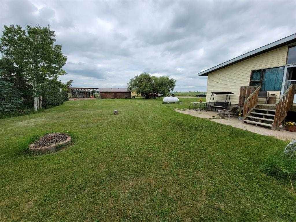 63064 Hwy 846, Stirling, AB T0K2E0 Photo 4
