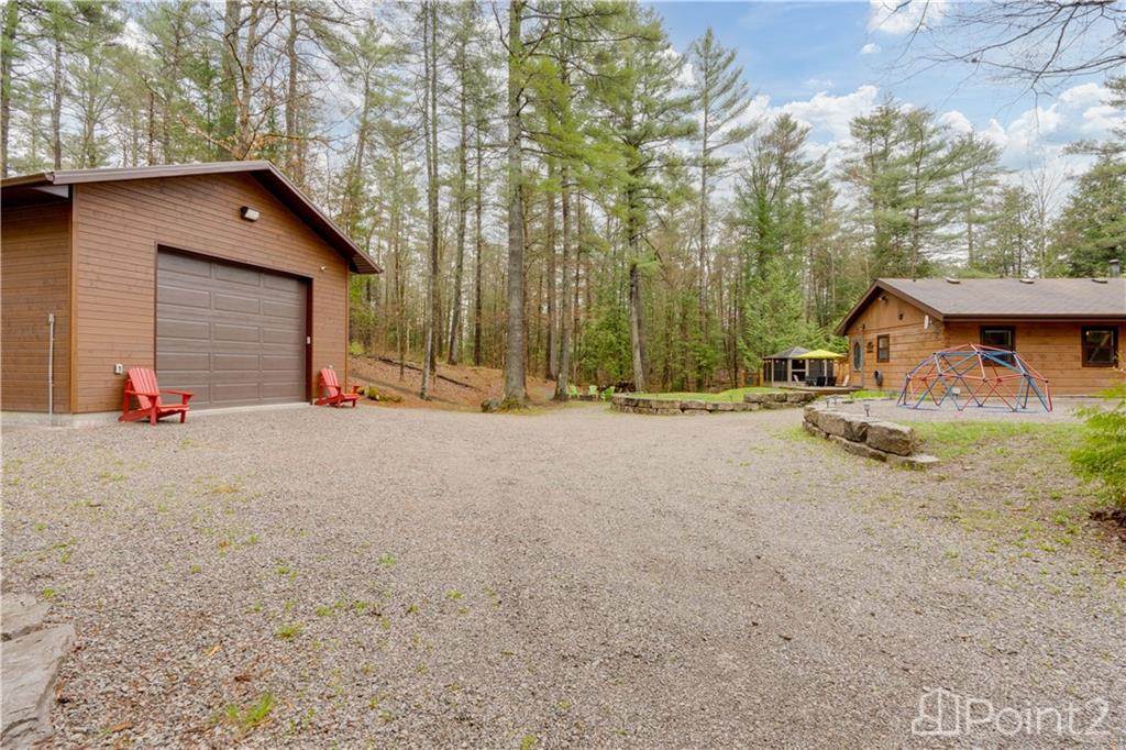 24 East Clear Bay Road, Kinmount, ON K0M2A0 Photo 2