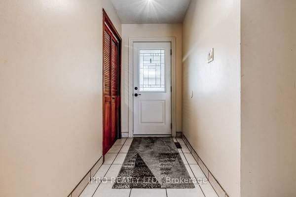 5536 Montevideo Rd, Mississauga, ON L5N2P4 Photo 6