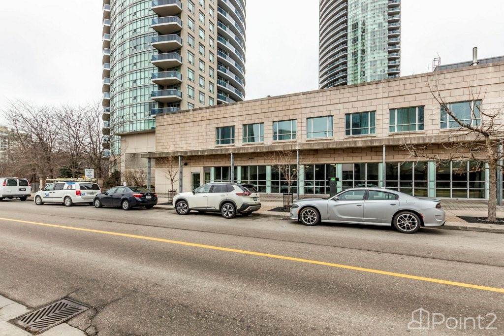 80 Absolute Avenue, Mississauga, ON L4Z0A5 Photo 4