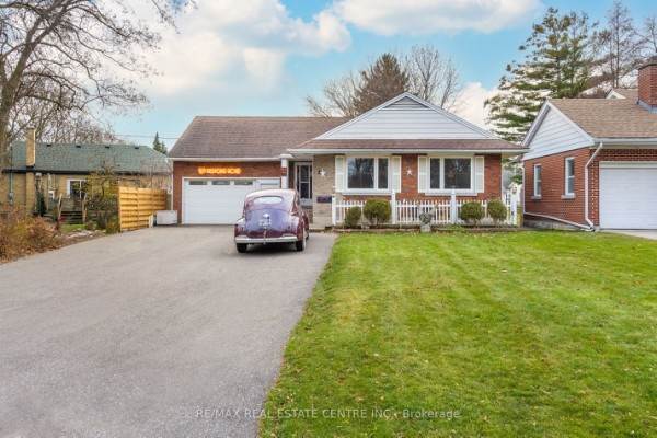 271 Bedford Rd, Kitchener, ON N2G3A7 Photo 4