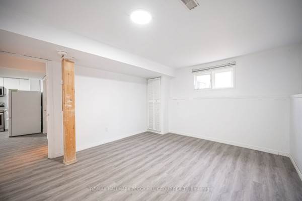 30 Brouwer Cres, Wasaga Beach, ON L9Z1L8 Photo 7