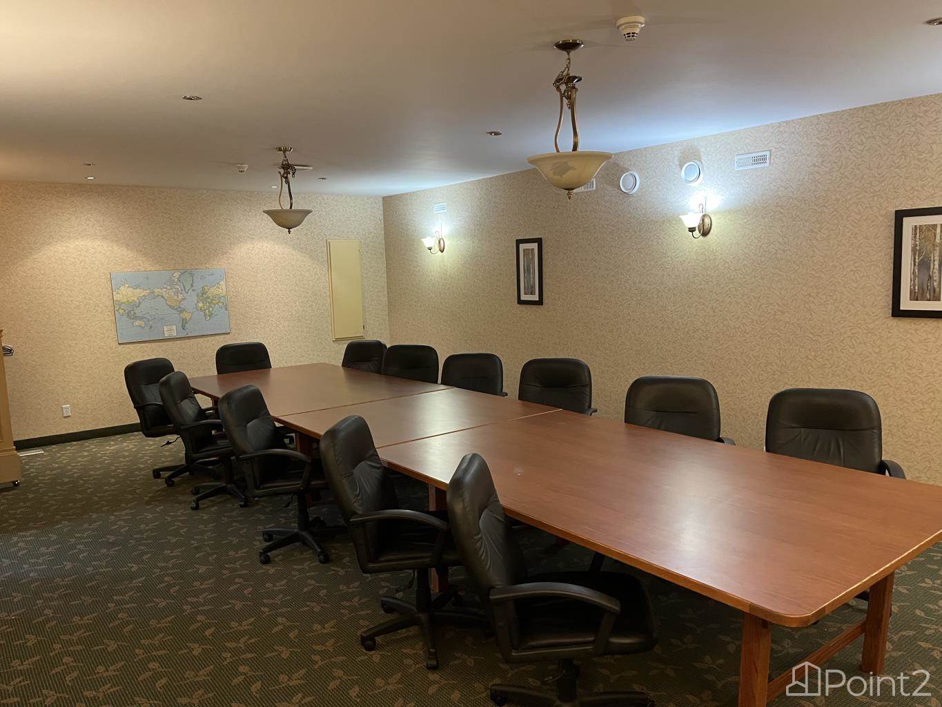 Board Room For Lease In Days Inn Penticton, Penticton, BC null Photo 4