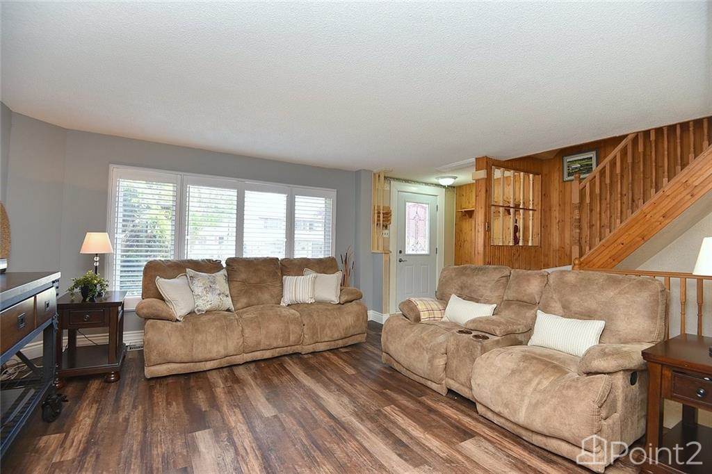 457 Parkview Crescent, Cambridge, ON N3H4Y3 Photo 6