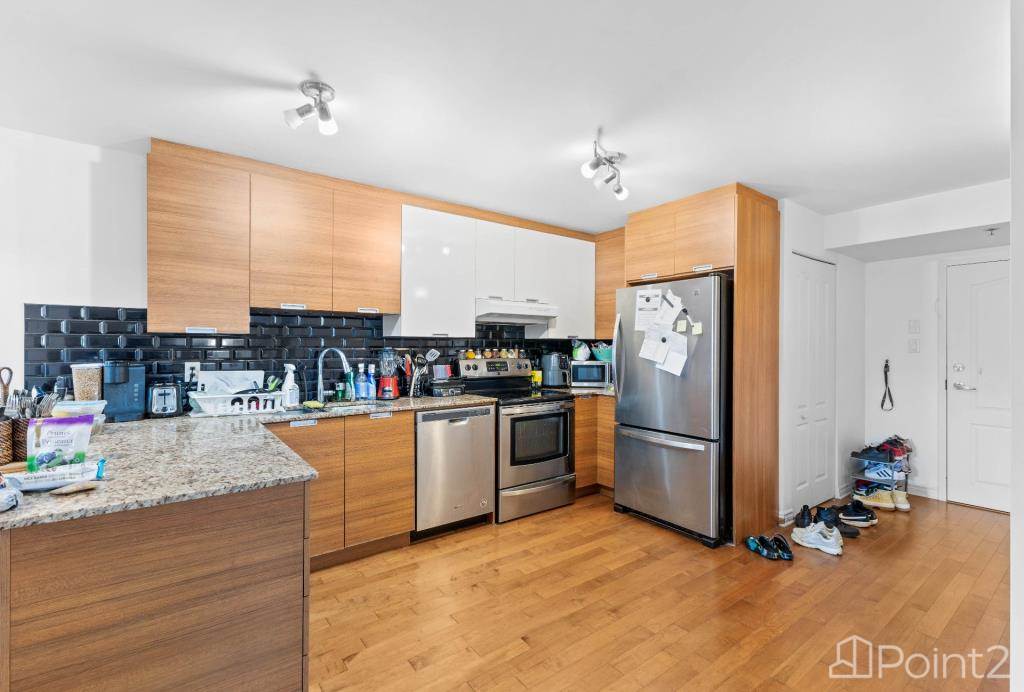 4965 Ch Queen Mary Apt 208, Montreal, QC H3W1X2 Photo 7