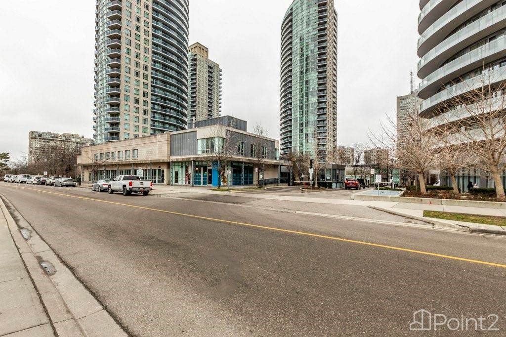 80 Absolute Avenue, Mississauga, ON L4Z0A5 Photo 3