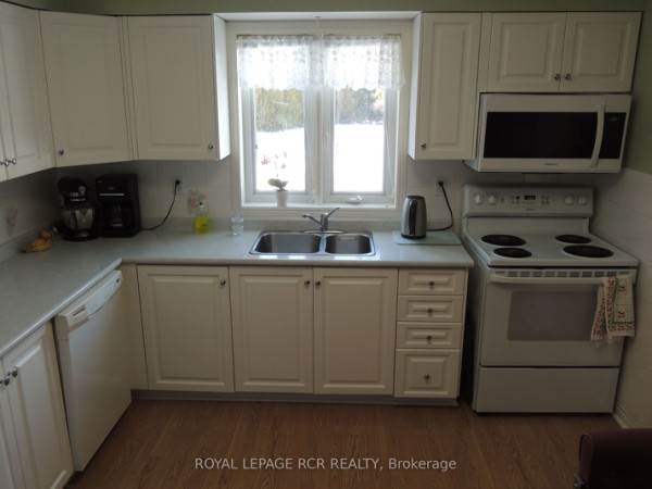 523635 Concession 12 Rd, West Grey, ON N0C1H0 Photo 6
