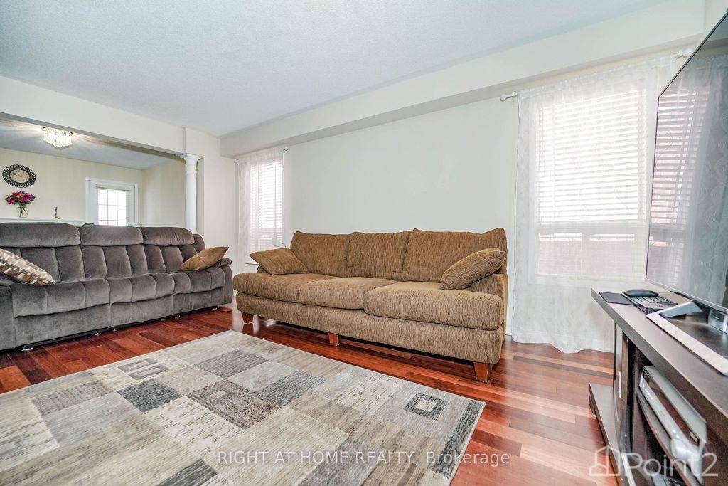 105 Monteith Cres, Other, ON L6A3M8 Photo 5