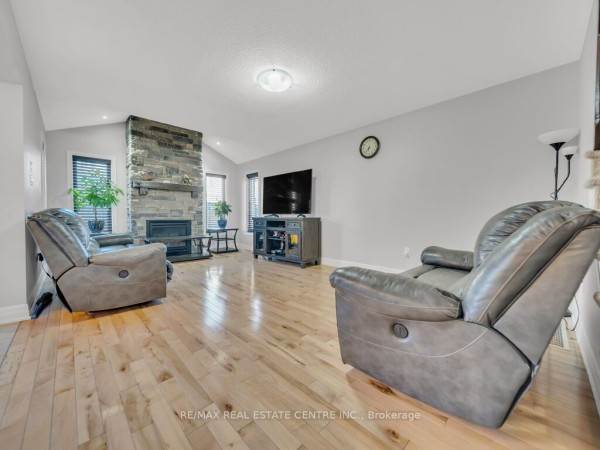 269 Goodwin Dr, Guelph, ON N1L0K1 Photo 7